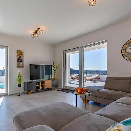 Maristra-2 - Sea View - - Istriensonne 0723 *