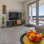 Maristra-2 - Sea View - - Istriensonne 0723 빌라
