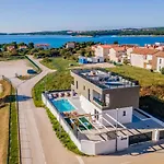 Maristra-2 - Sea View - - Istriensonne 0723 빌라 메덜린