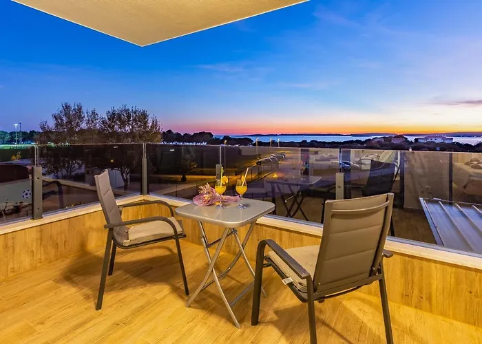 Villa Maristra-2 - Sea View - - Istriensonne 0723 *